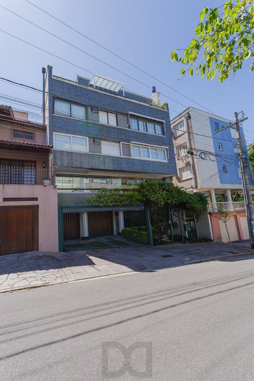 Cobertura charmosa com terraço e 2 vagas no Petrópolis — foto 30