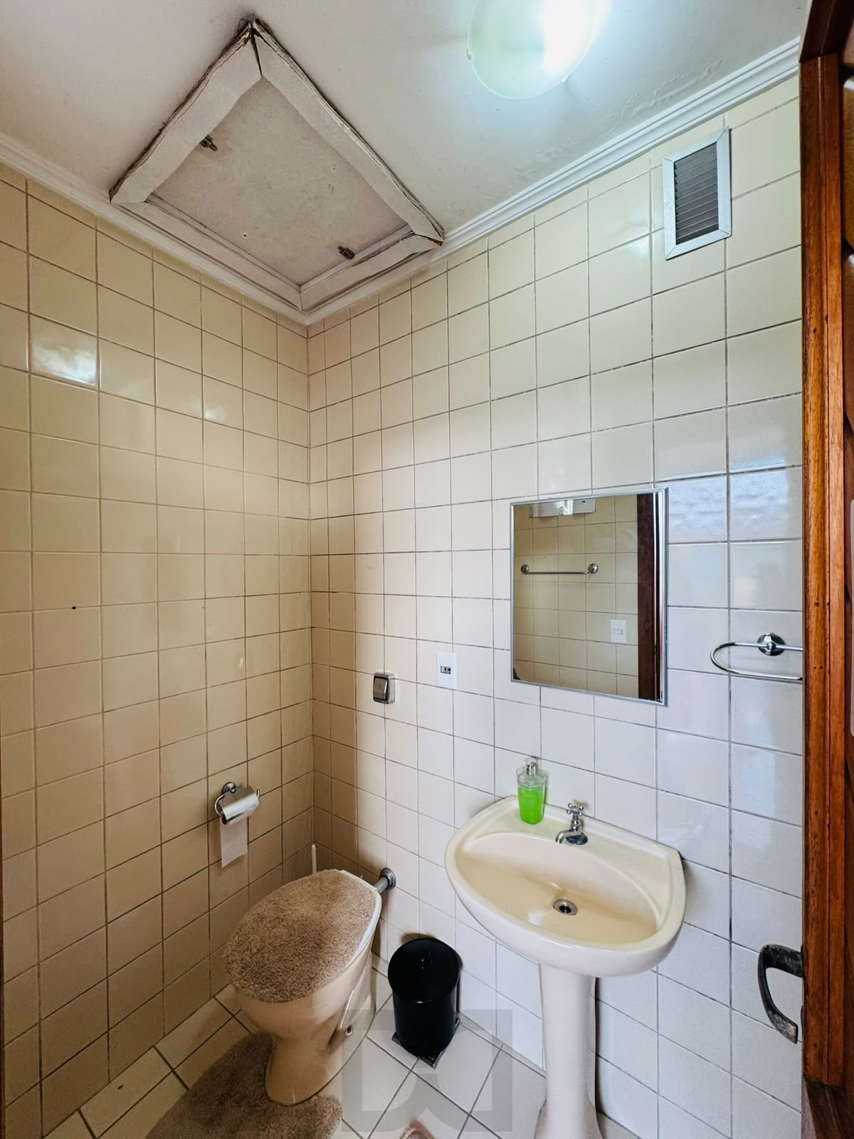 Casa com 5 quartos e 250m² à venda em Chácara das Pedras, Porto Alegre — foto 50
