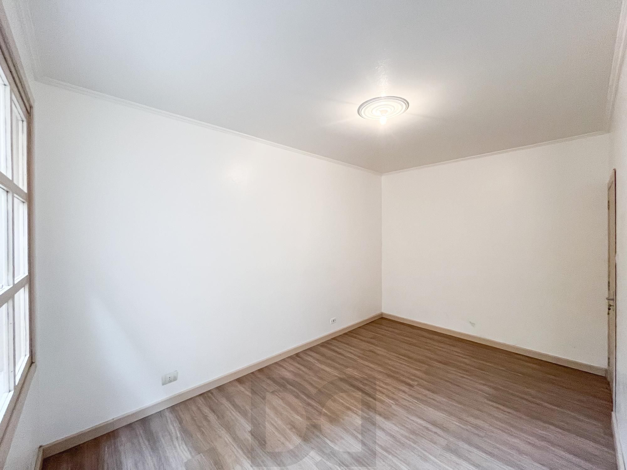 Apartamento 2 dormitórios com pátio no bairro Navegantes, em Porto Alegre. — foto 22