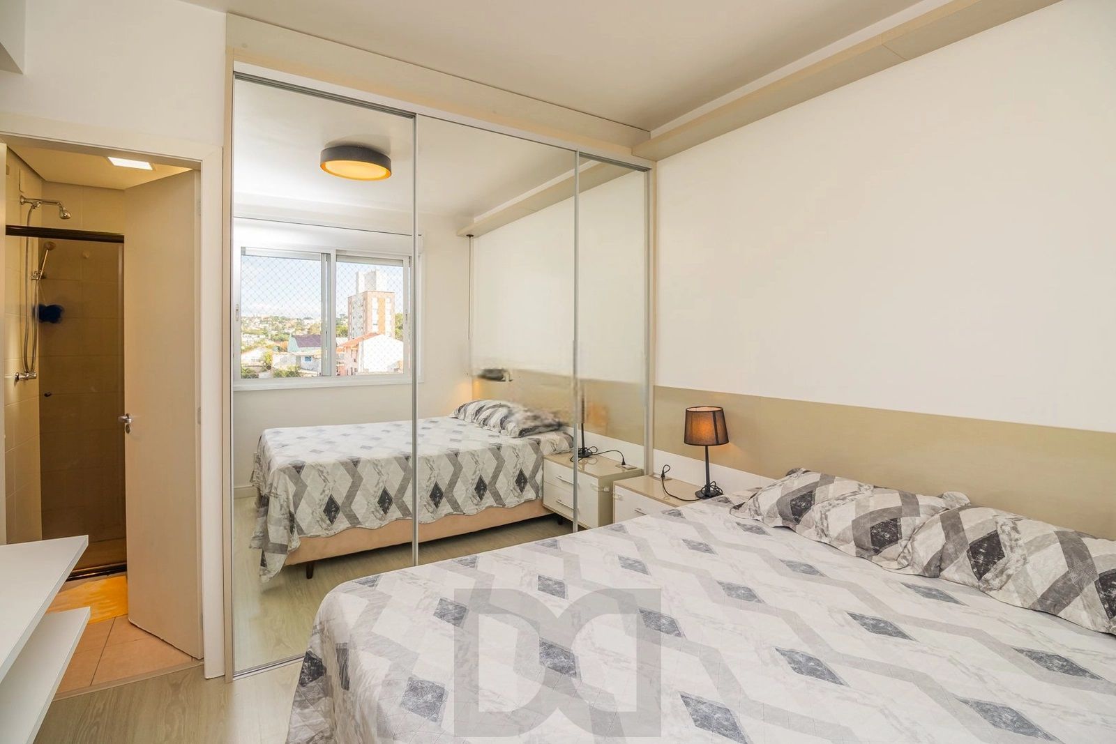 Apartamento 2 Dormitórios com Suíte e 2 Vagas no Jardim Botânico – Porto Alegre — foto 11