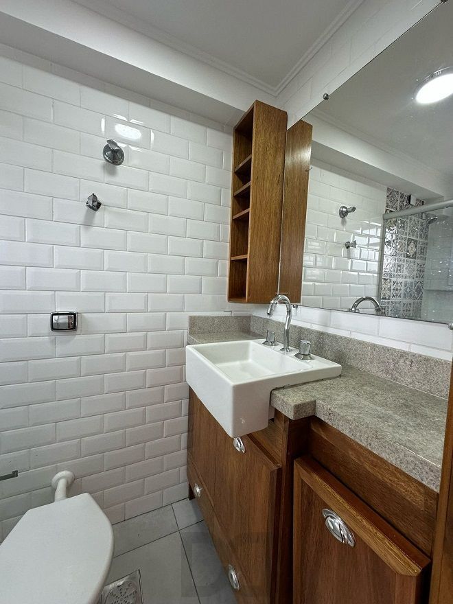 Apartamento 2 quartos, 1 suite, no Bairro Cidade Baixa. Em frente a Redenção com elevador e vaga — foto 10
