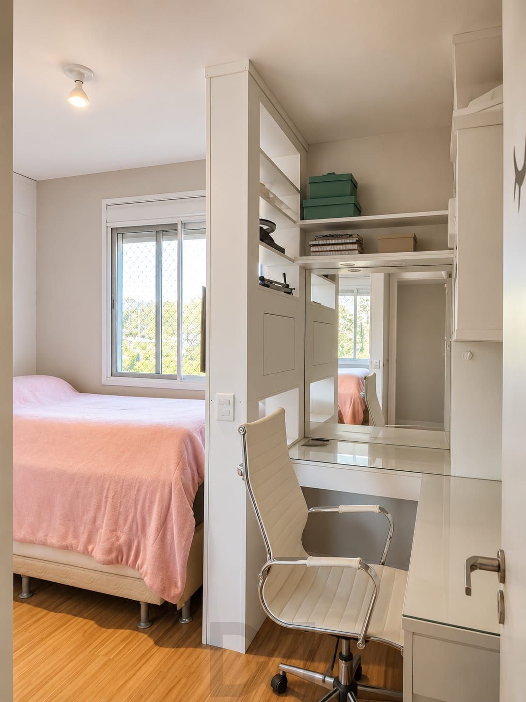 Apartamento Semimobiliado com 3 Dormitórios, Suíte e Churrasqueira na Marechal Mesquita — foto 11