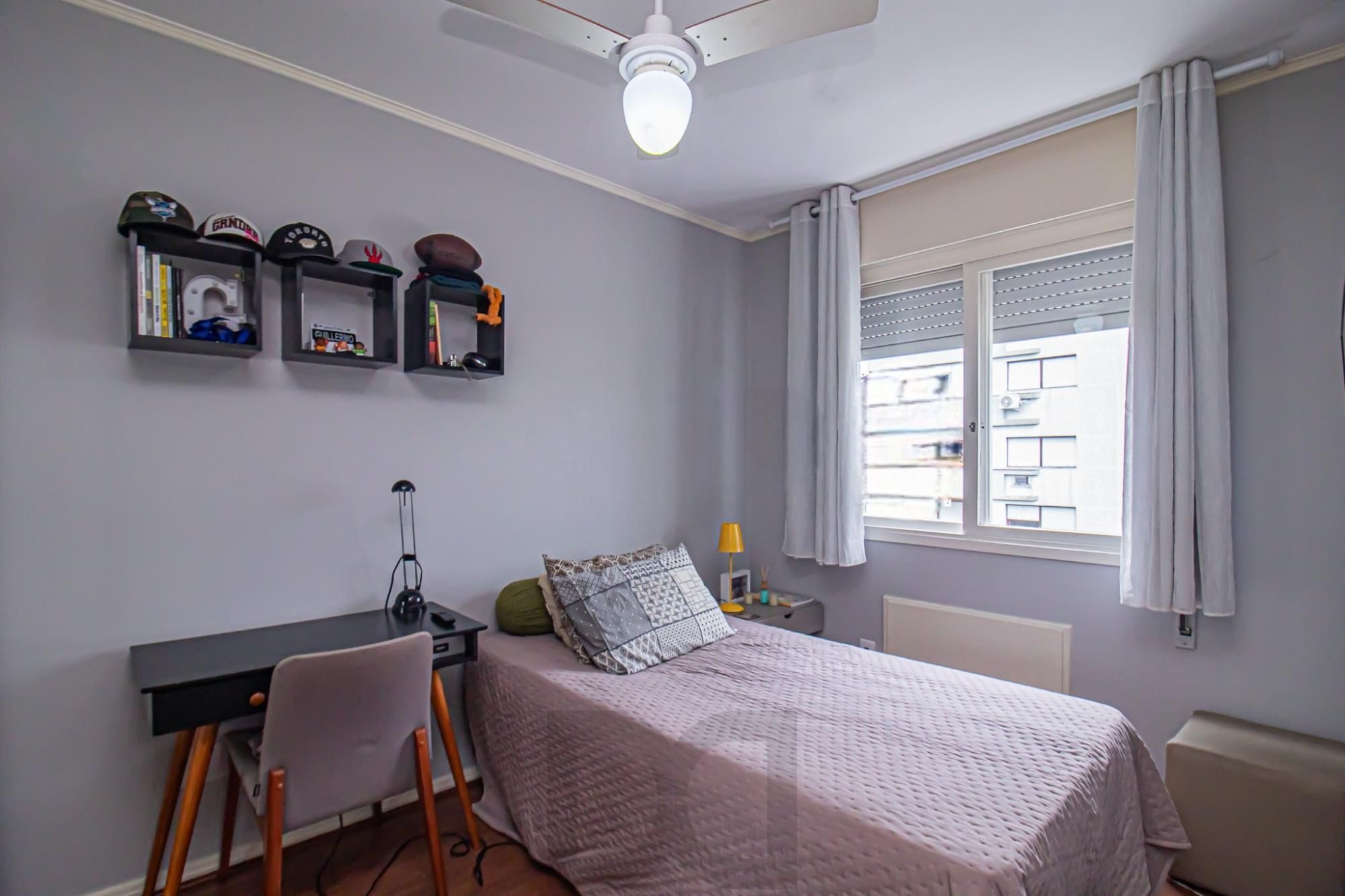 Apartamento 1 Dormitório Reformado com Sacada e Churrasqueira no Jardim Botânico — foto 14