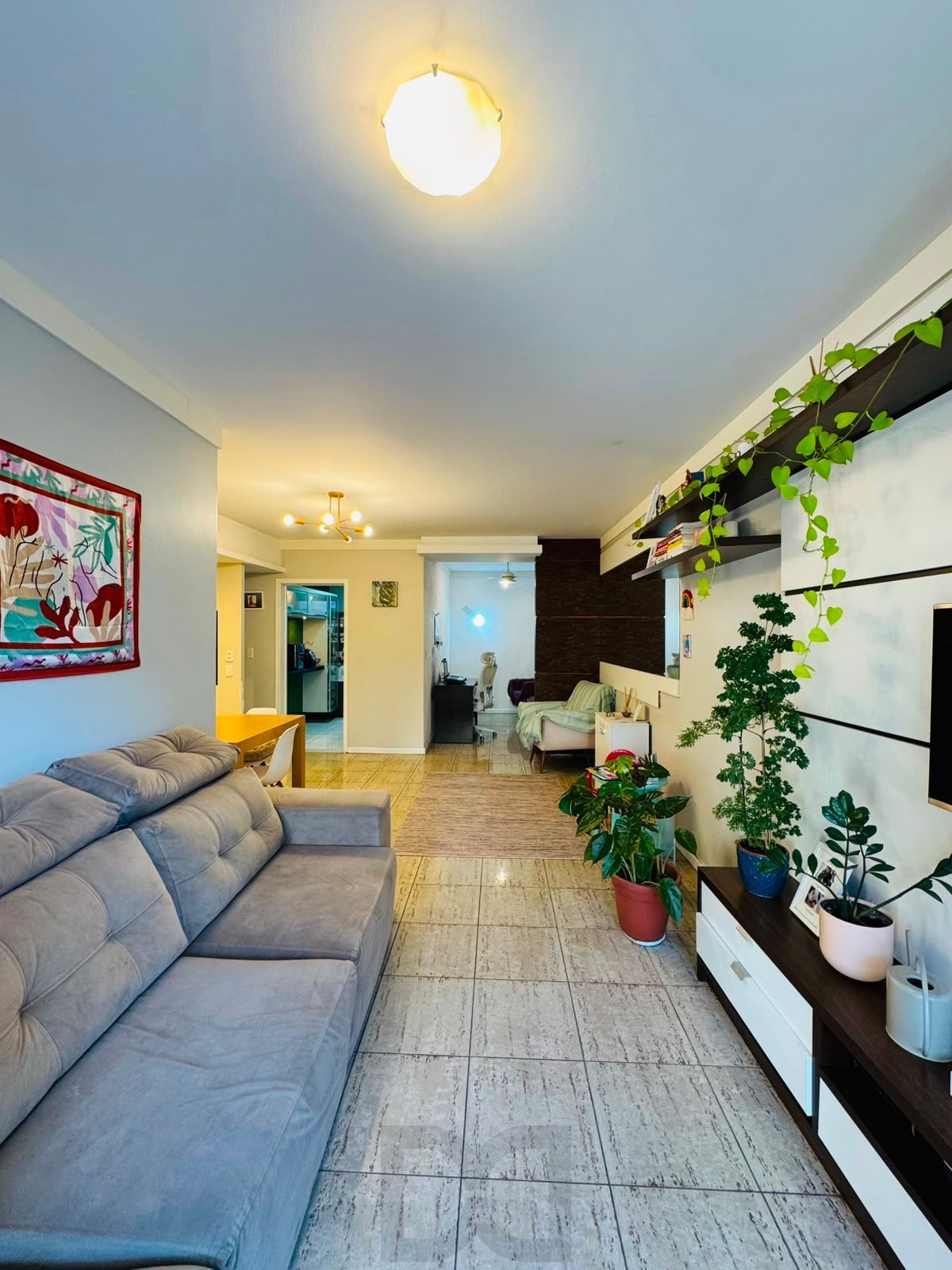 Bela Vista: Apartamento com 2 Dormitórios e 2 Vagas em Localização Privilegiada — foto 2