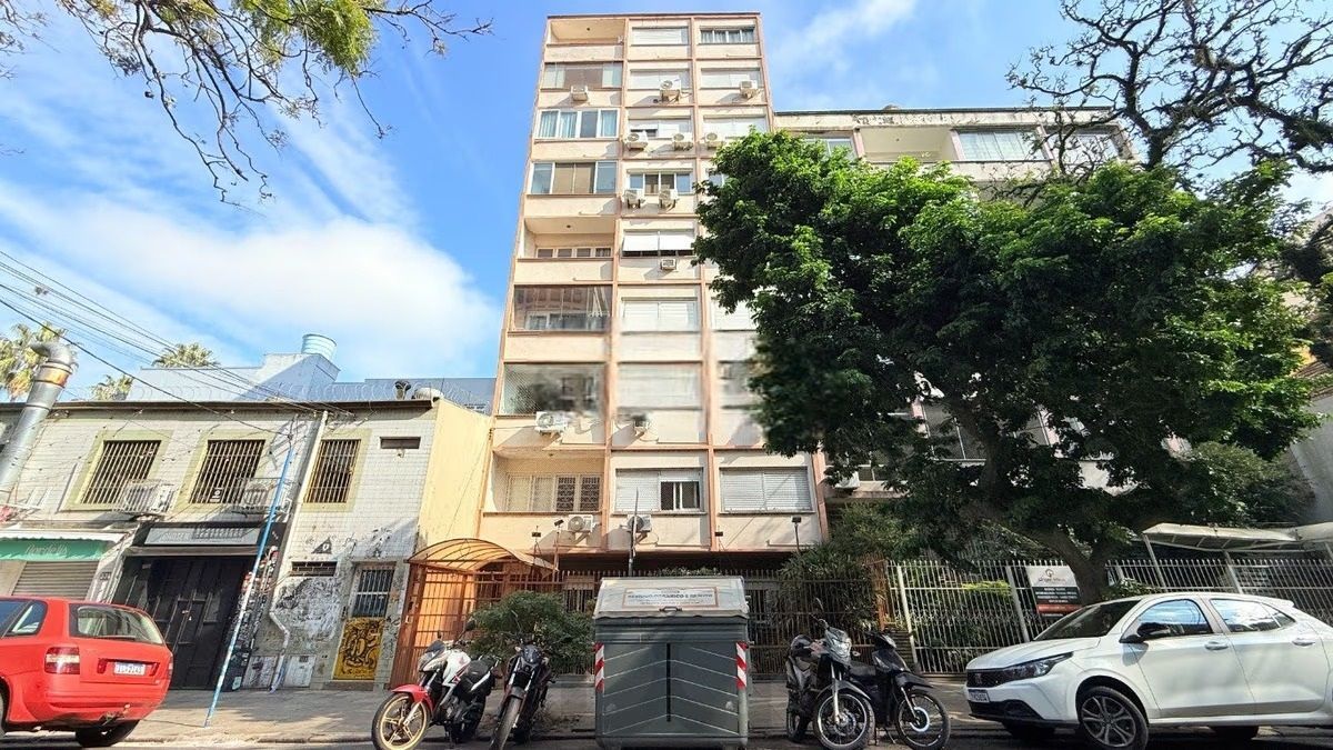Apartamento Reformado com 3 Quartos e Sacada no Coração do Bom Fim, Próximo à Redenção — foto 17