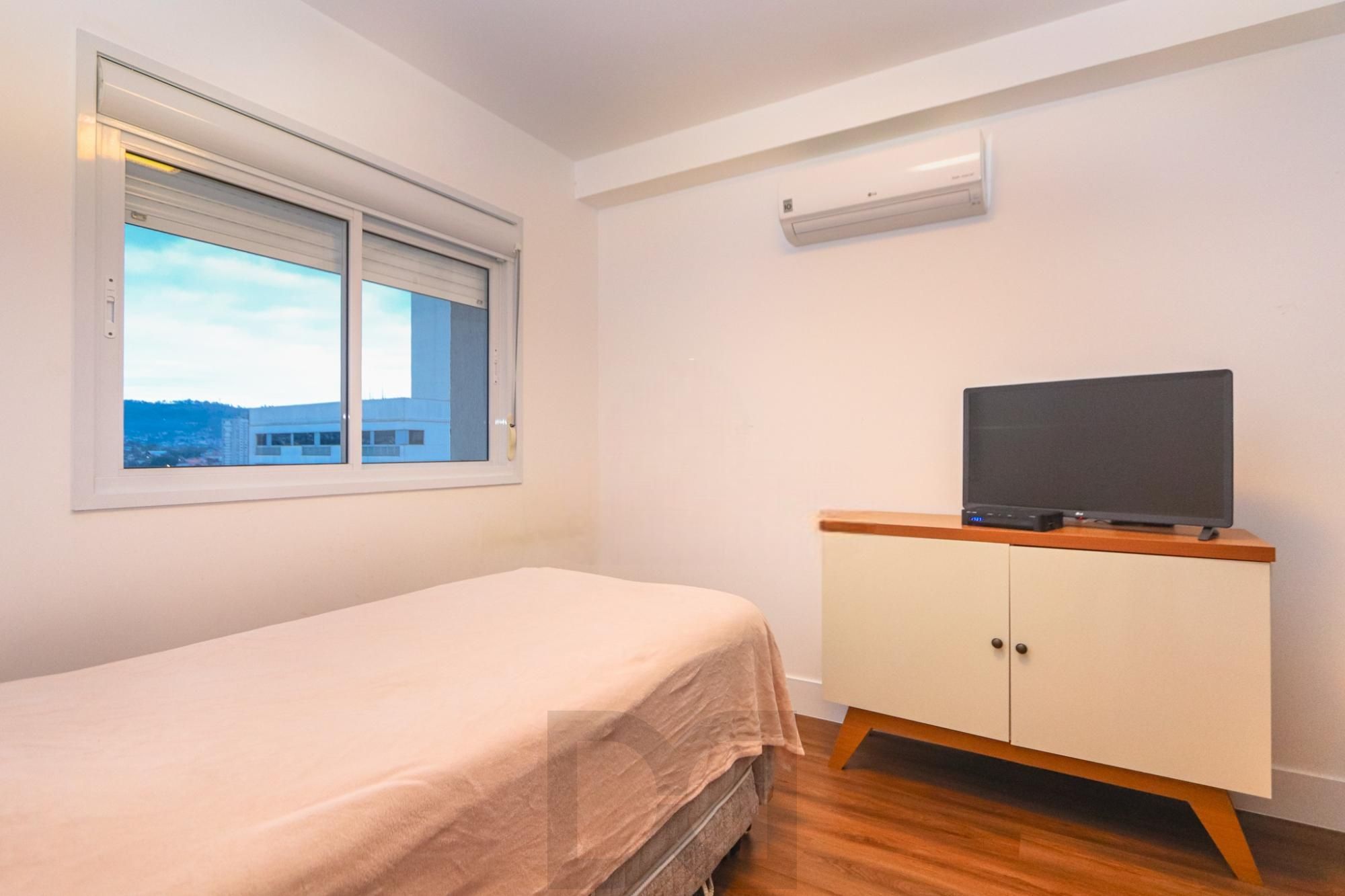 Apartamento semimobiliado e decorado no Central Parque | 127 m² | 3 suítes | 2 vagas — foto 11