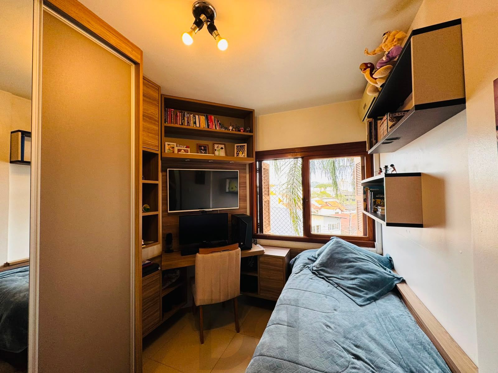 Apartamento de 2 Dormitórios no Jardim Botânico com Vista Panorâmica — foto 13