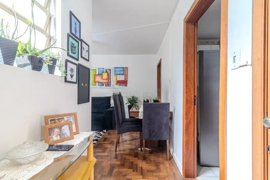 Apartamento de 3 Dormitórios com Garagem à Venda no Rio Branco, Próximo à Redenção — foto 7