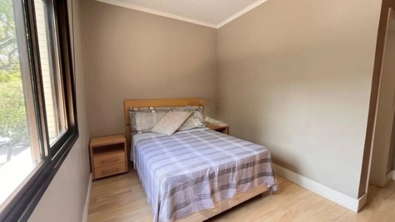 Apartamento de 2D, 2 banheiros, churrasqueira e vaga no Petrópolis — foto 11