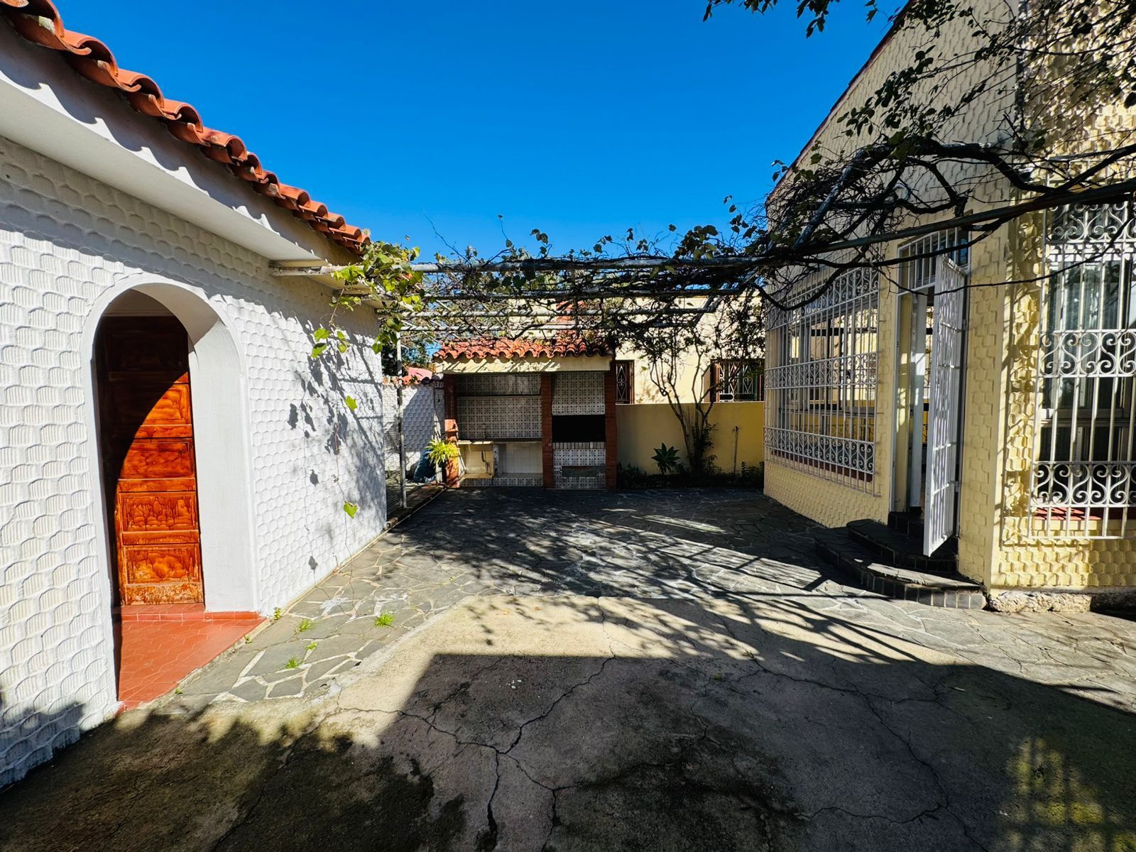 Casa Ampla com Pátio e Excelente Localização no Petrópolis — foto 32