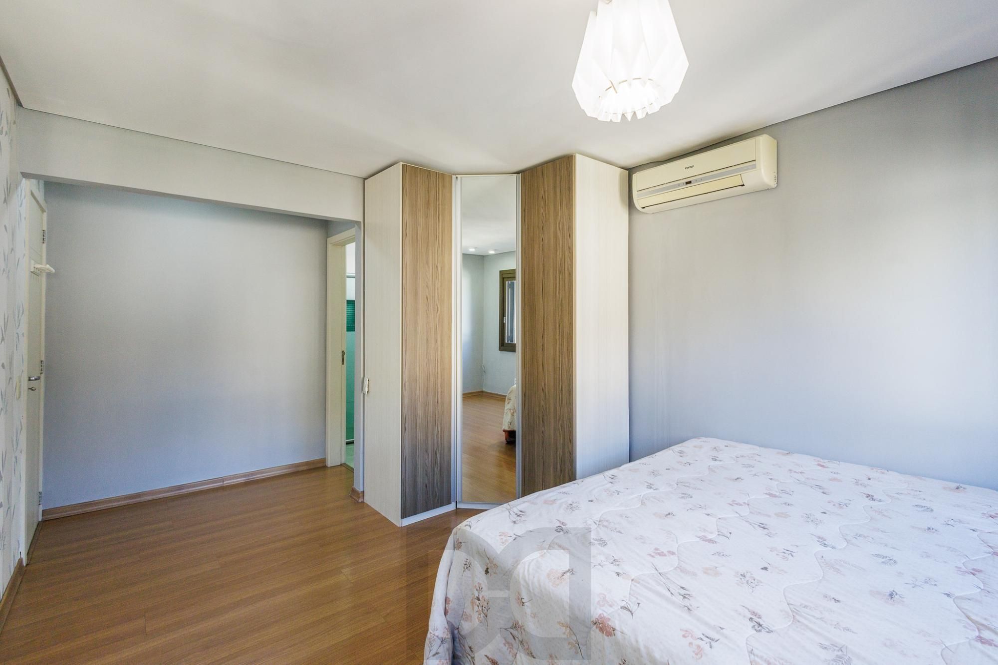Casa de esquina com 4 dormitórios no Ecoville — foto 44