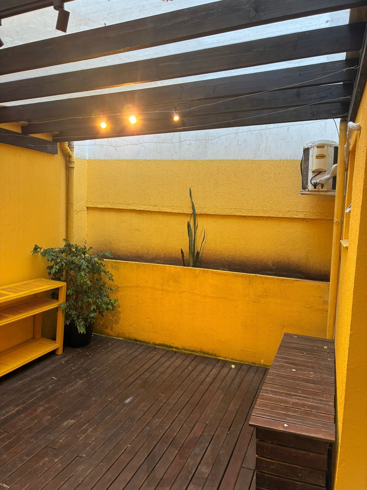 Lindo studio garden com churrasqueira — foto 8