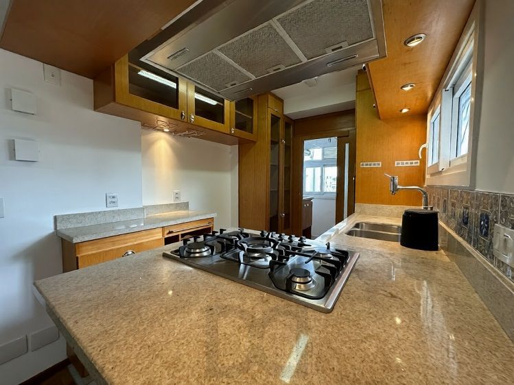 Apartamento 2 quartos, 1 suite, no Bairro Cidade Baixa. Em frente a Redenção com elevador e vaga — foto 7