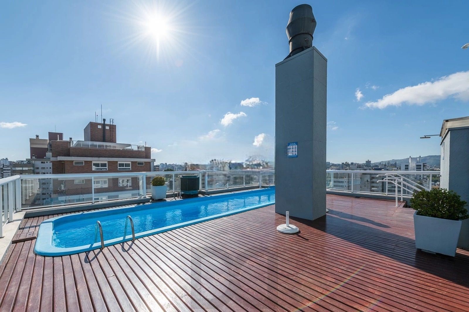 Apartamento de 2 Dormitórios com Suíte, 2 Vagas e Rooftop com Piscina no Petrópolis — foto 20