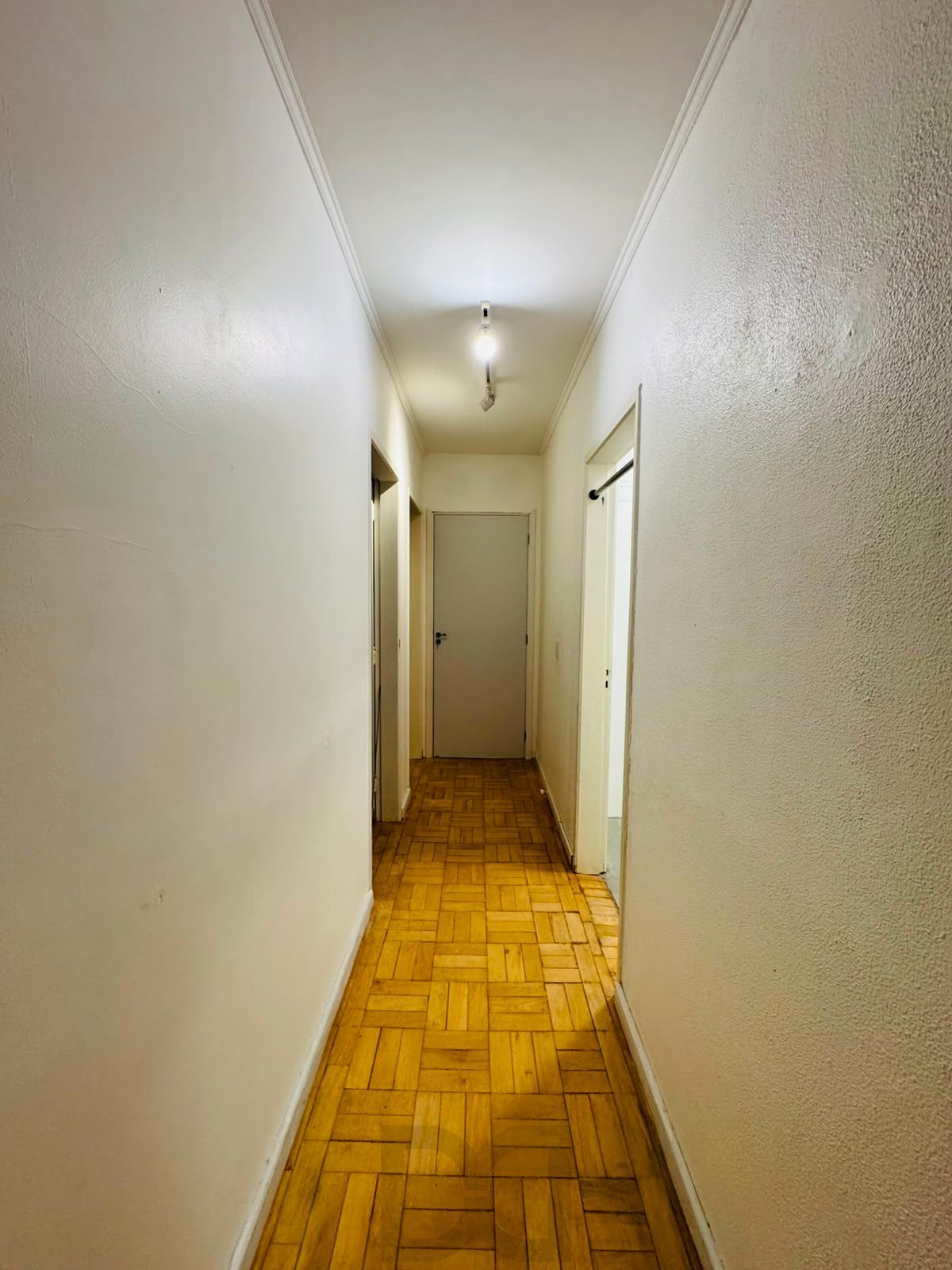 Apartamento reformado de 3 dormitórios com churrasqueira e vaga no Petrópolis — foto 25