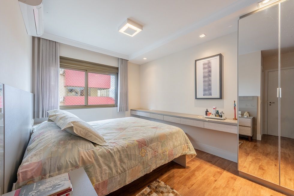 Apartamento com 122m² e 3 dormitórios, 3 suítes, 2 vagas no bairro Petrópolis em Porto Alegre para Comprar — foto 19