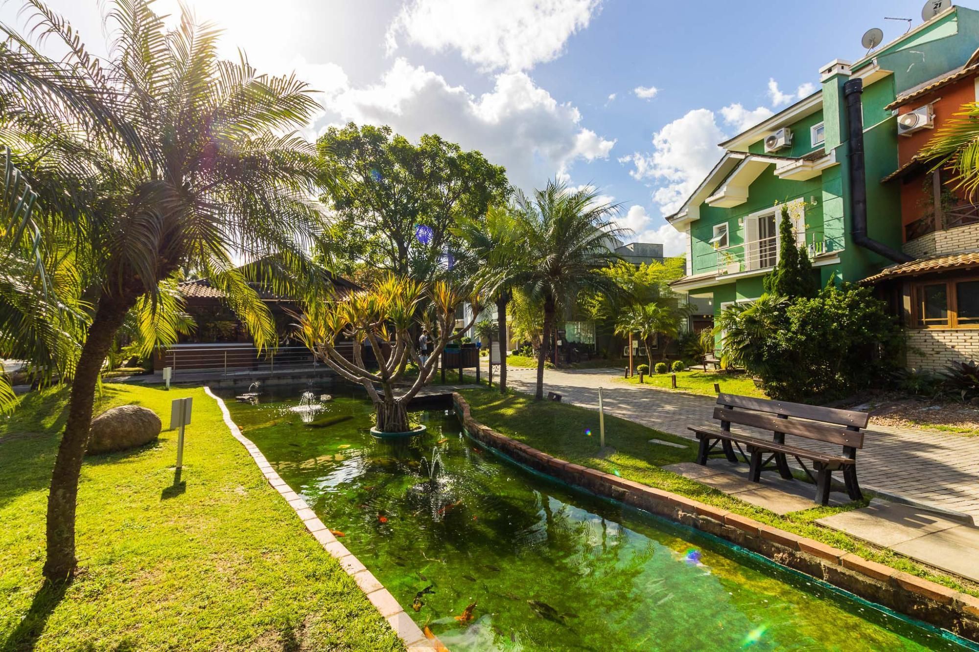Casa de esquina com 4 dormitórios no Ecoville — foto 63