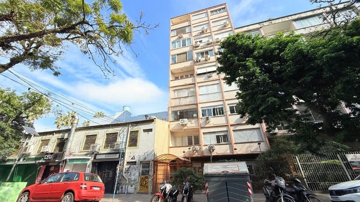 Apartamento Reformado com 3 Quartos e Sacada no Coração do Bom Fim, Próximo à Redenção — foto 18