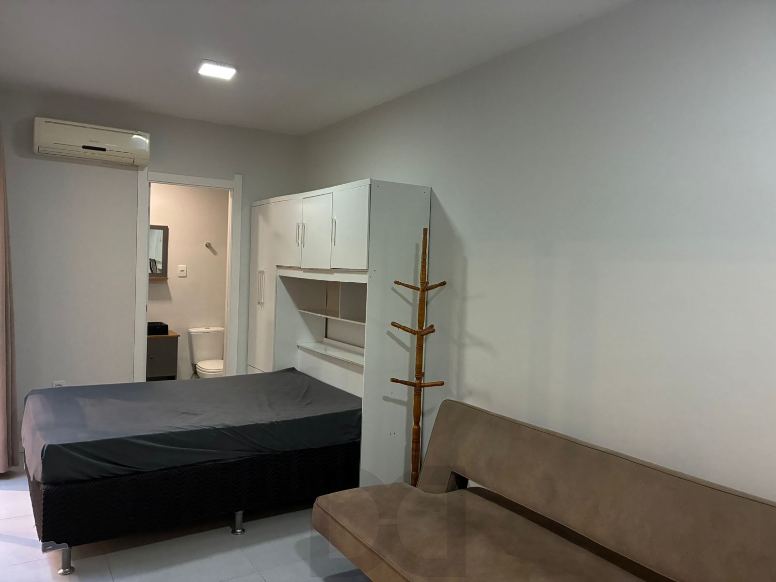 Lindo studio garden com churrasqueira — foto 4