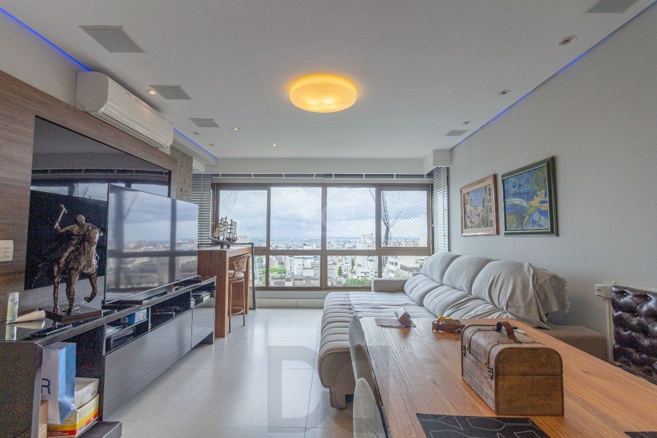 Apartamento para Venda - 106m², 3 dormitórios, sendo 1 suites, 2 vagas - Rio Branco — foto 1