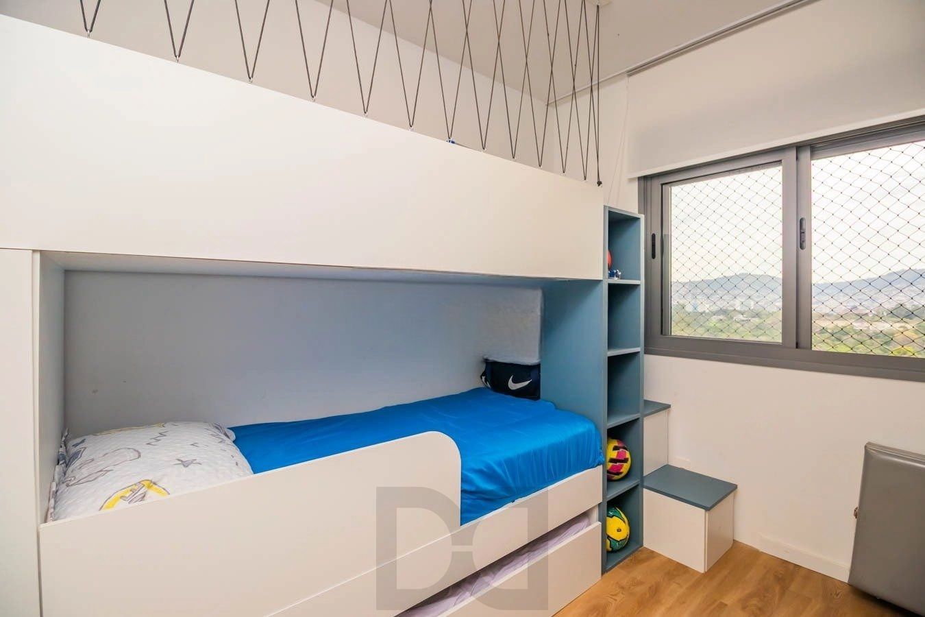 Apartamento para Venda - 98m², 3 dormitórios, sendo 1 suites, 2 vagas - Petrópolis — foto 11