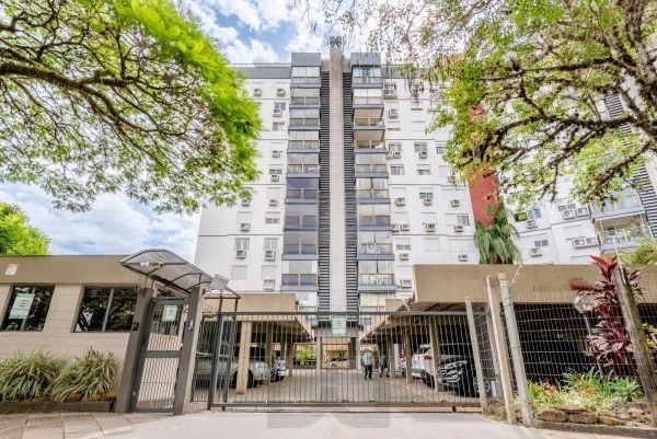 Apartamento Semimobiliado com 94,67 m² Privativos, 3 Dormitórios, — foto 32