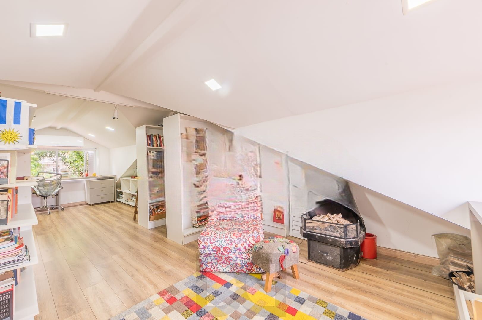 Linda casa de 3 pisos no Condomínio Mediterrâneo — foto 17
