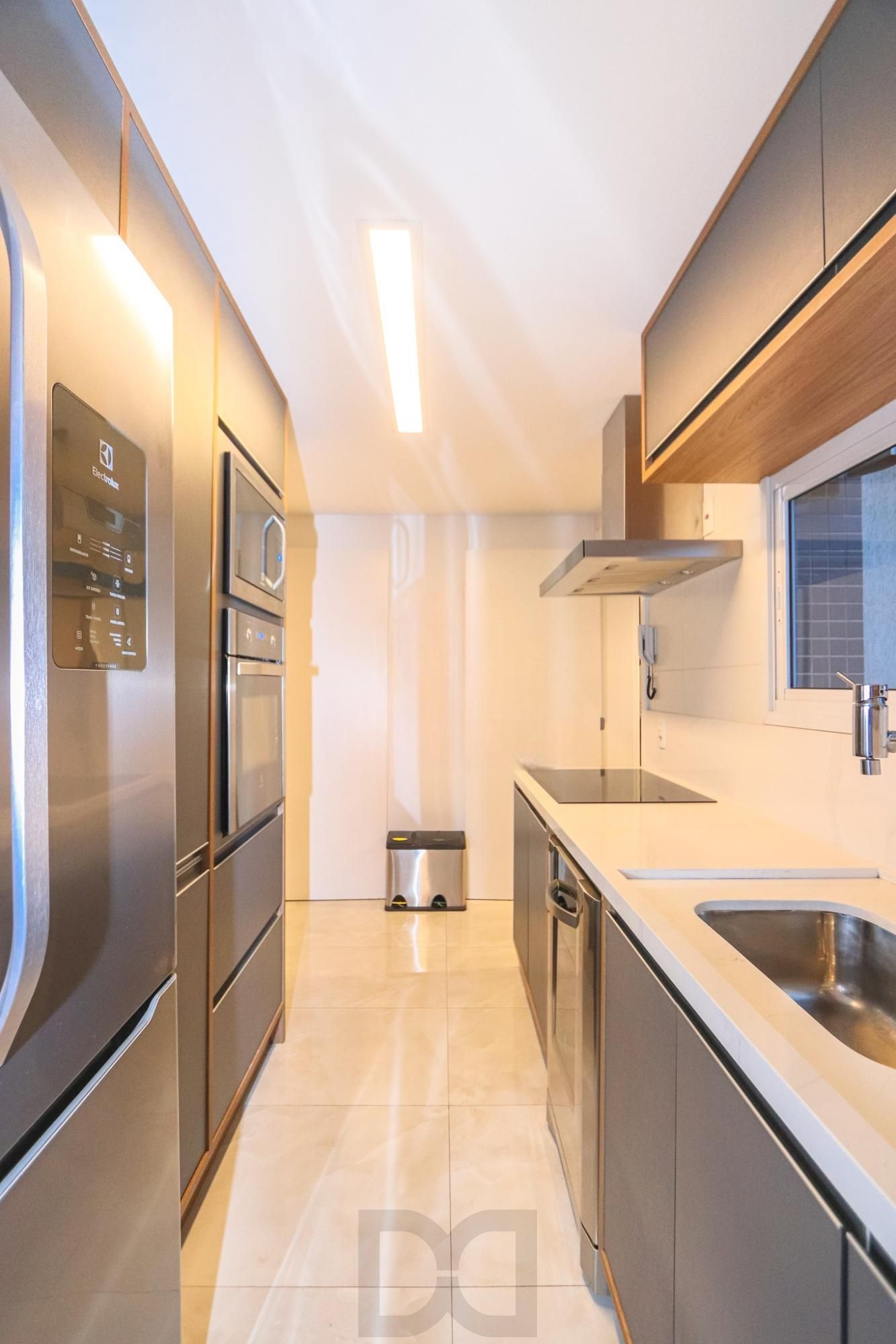Apartamento semimobiliado e decorado no Central Parque | 127 m² | 3 suítes | 2 vagas — foto 7