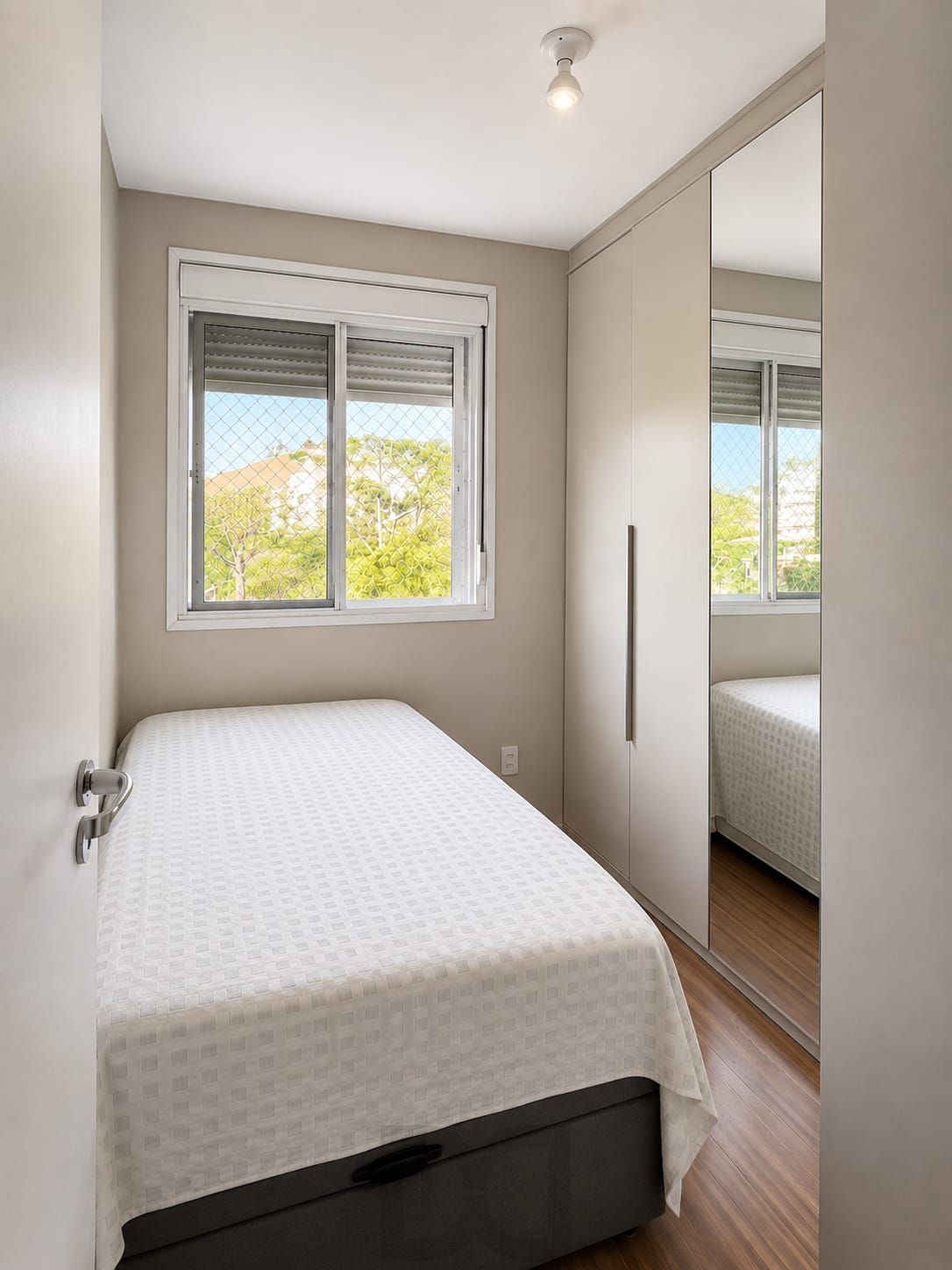 Apartamento Semimobiliado com 3 Dormitórios, Suíte e Churrasqueira na Marechal Mesquita — foto 15