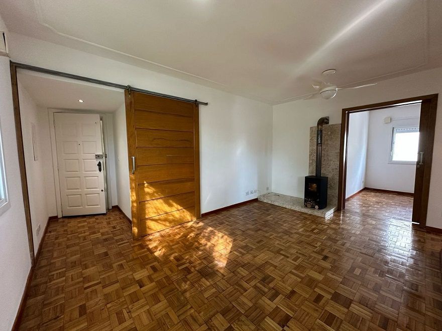 Apartamento 2 quartos, 1 suite, no Bairro Cidade Baixa. Em frente a Redenção com elevador e vaga — foto 4