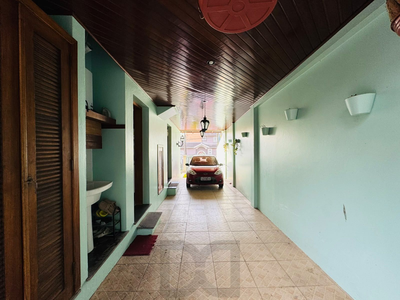 Casa com 5 quartos e 250m² à venda em Chácara das Pedras, Porto Alegre — foto 17