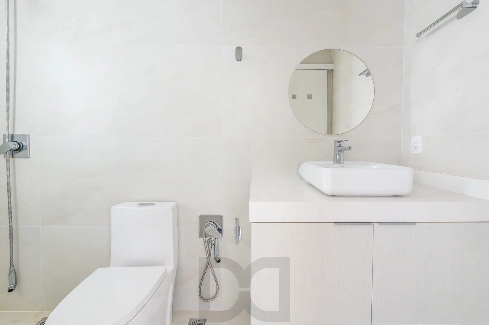 Apartamento Novo, Último Andar, 2 Suítes e a Poucos Passos do Parcão — foto 10