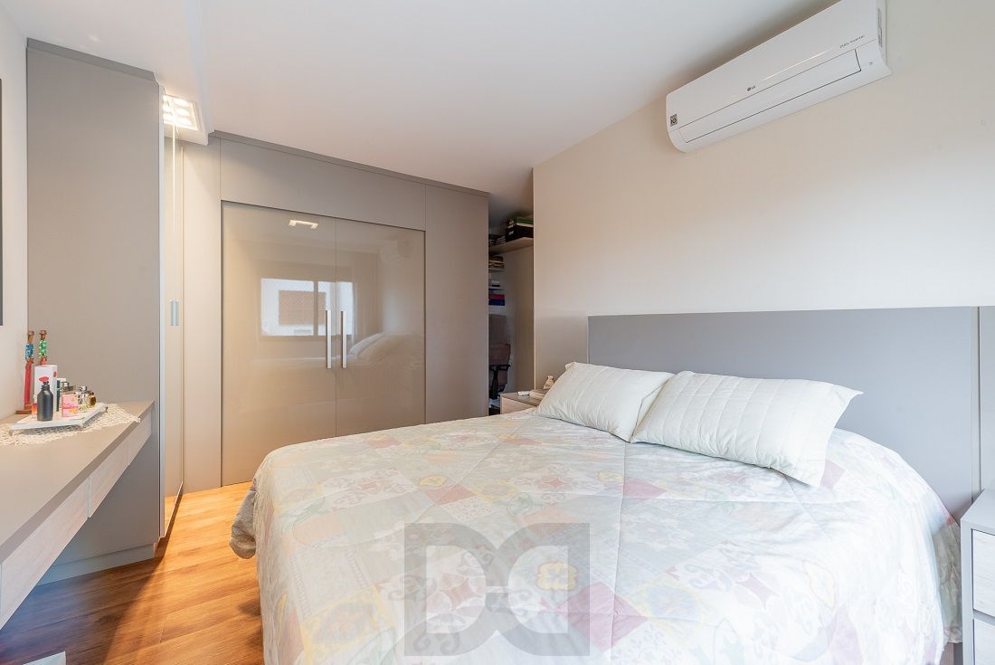 Apartamento com 122m² e 3 dormitórios, 3 suítes, 2 vagas no bairro Petrópolis em Porto Alegre para Comprar — foto 14