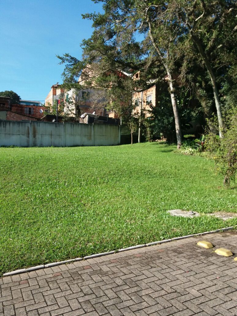 Terreno com 140 m² e Espaço Ideal para Lazer e Área Verde — foto 2