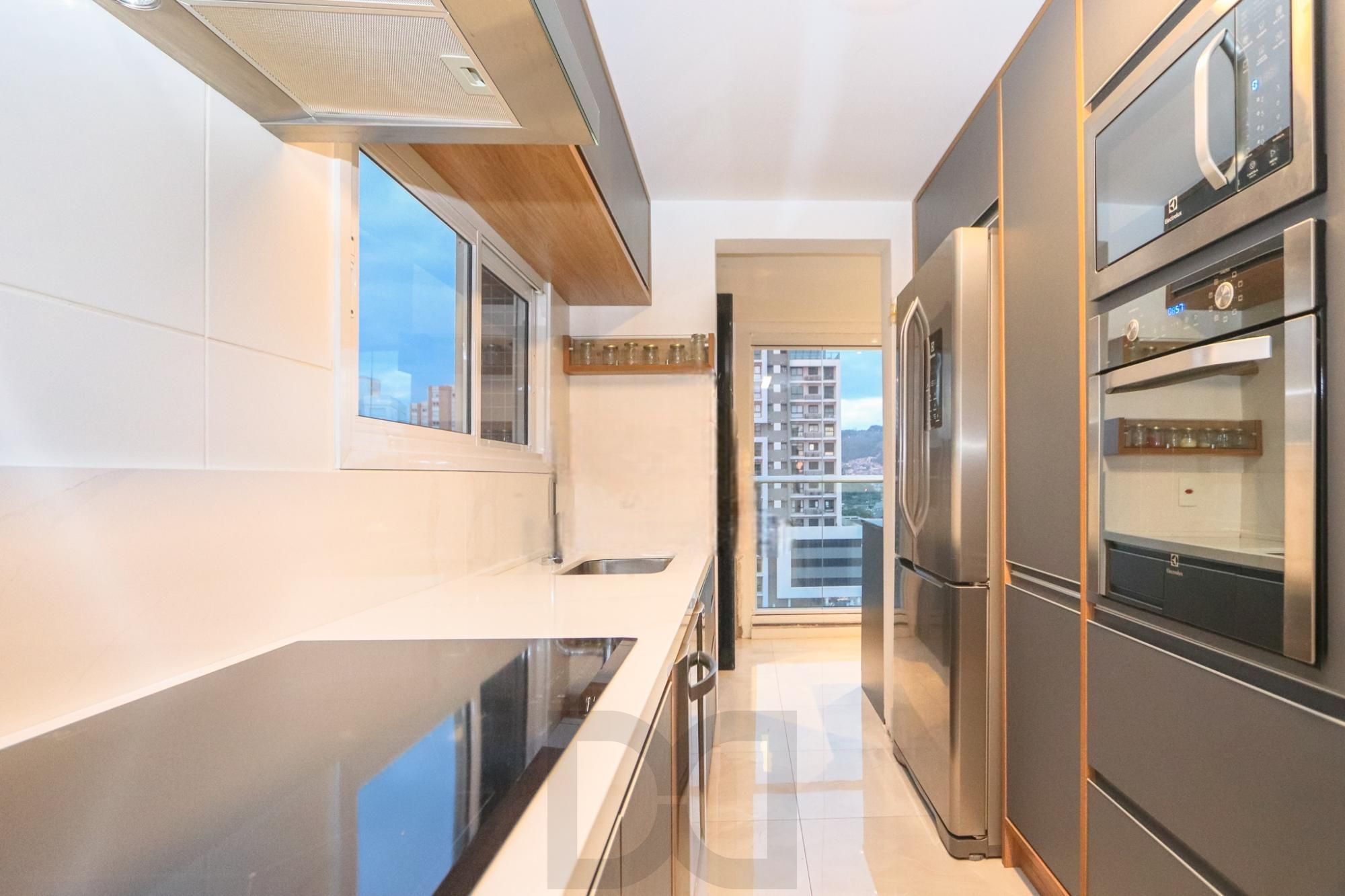 Apartamento semimobiliado e decorado no Central Parque | 127 m² | 3 suítes | 2 vagas — foto 6
