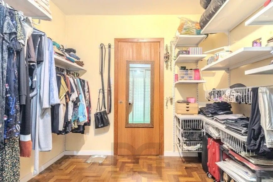 Apartamento de 3 Dormitórios com Garagem à Venda no Rio Branco, Próximo à Redenção — foto 24