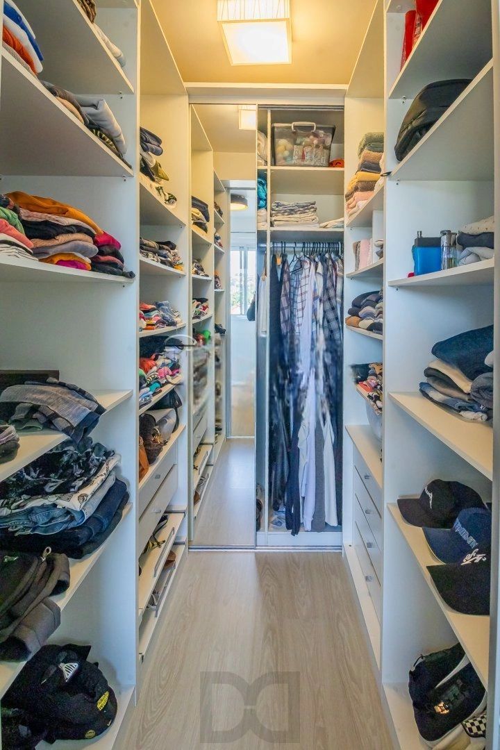Apartamento 2 Dormitórios com Suíte e 2 Vagas no Jardim Botânico – Porto Alegre — foto 12