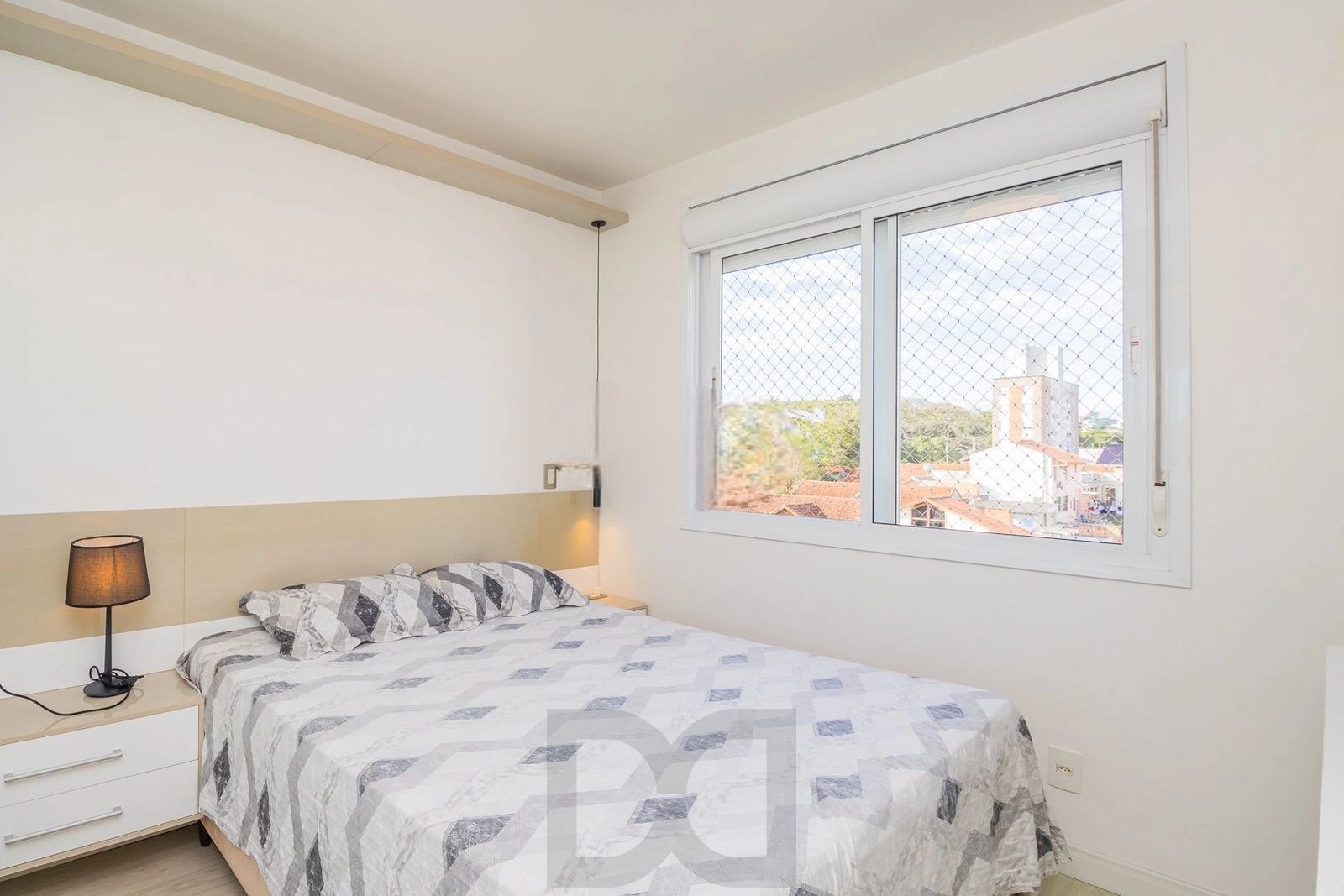 Apartamento 2 Dormitórios com Suíte e 2 Vagas no Jardim Botânico – Porto Alegre — foto 9