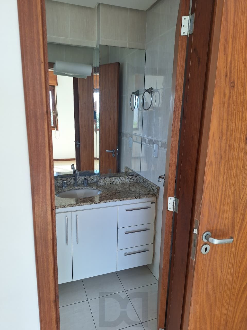 Amplo apartamento de 2D com suíte e vaga — foto 28