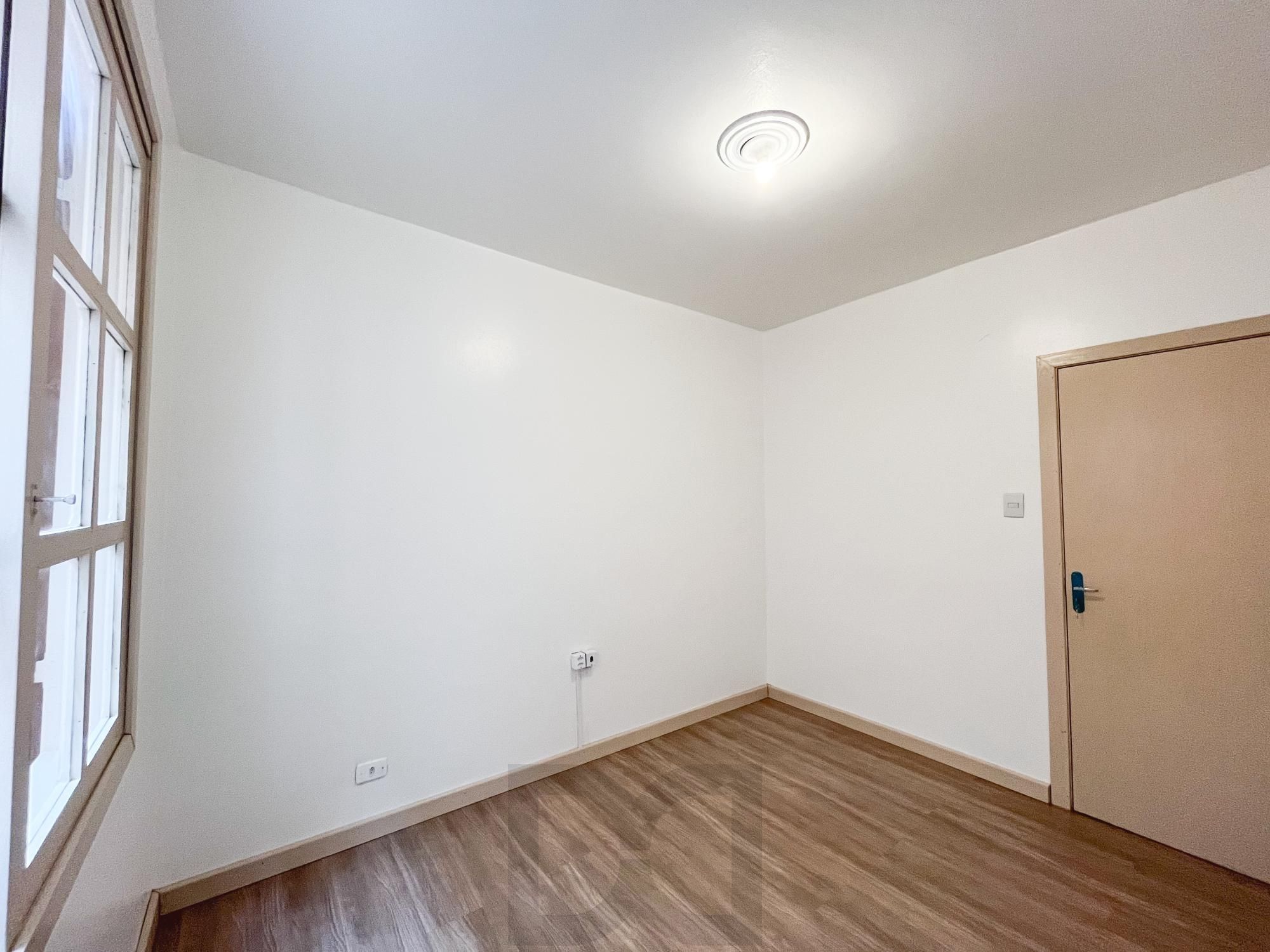 Apartamento 2 dormitórios com pátio no bairro Navegantes, em Porto Alegre. — foto 19