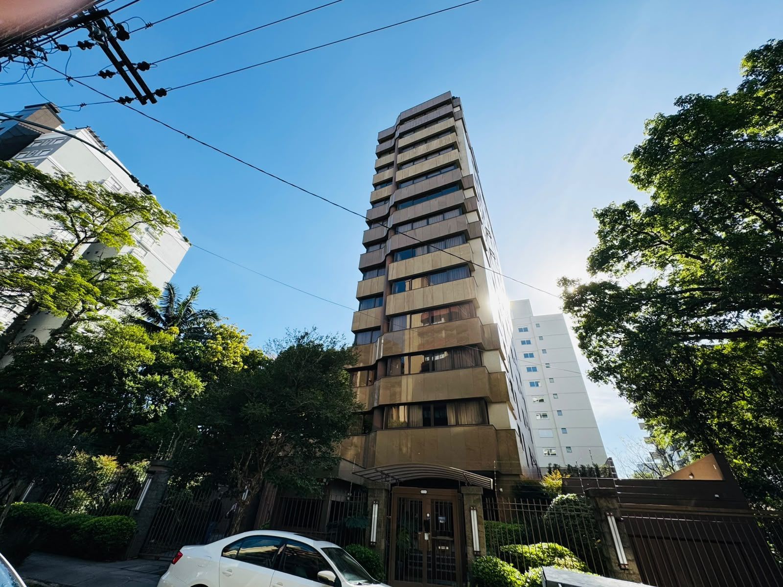 Apartamento de 3 suites e 3 vagas no Bairro Rio Branco em Porto Alegre — foto 48