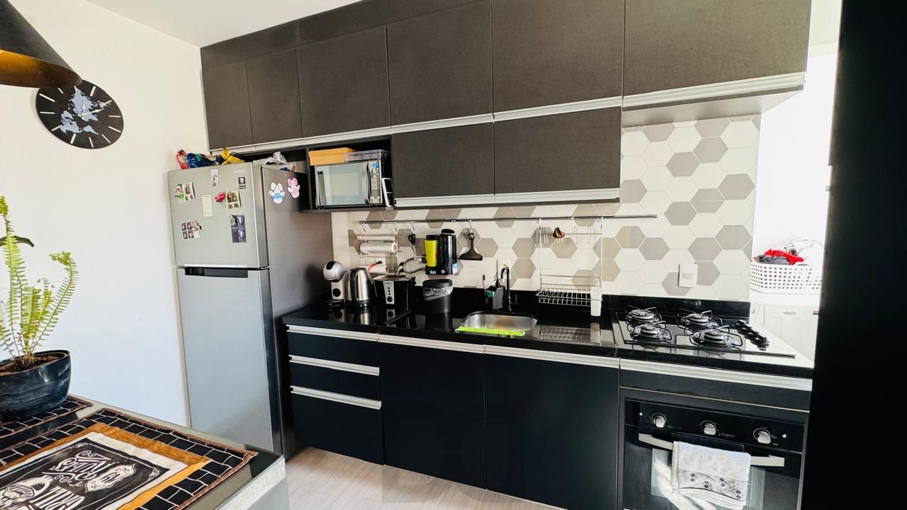 Apartamento 1 Dormitório Semimobiliado no Bairro Partenon — foto 7