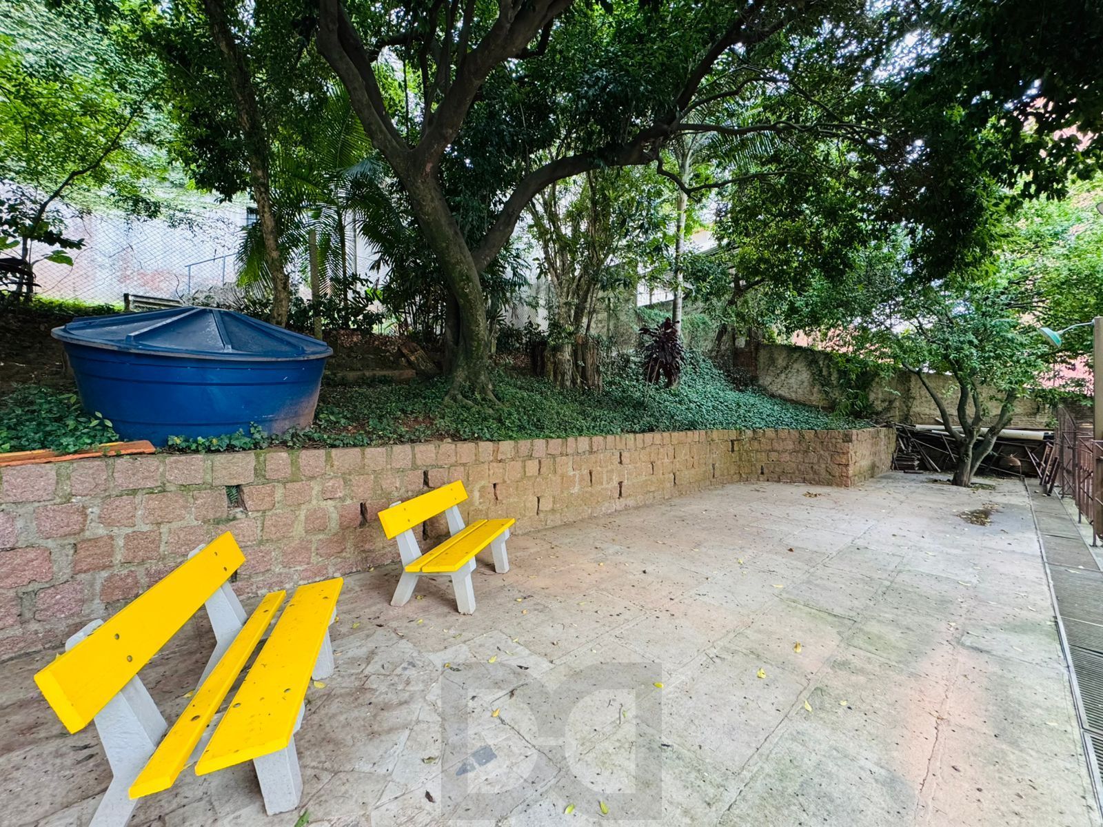 Apartamento com 2 quartos, 47m², reformado, bairro Petrópolis — foto 23