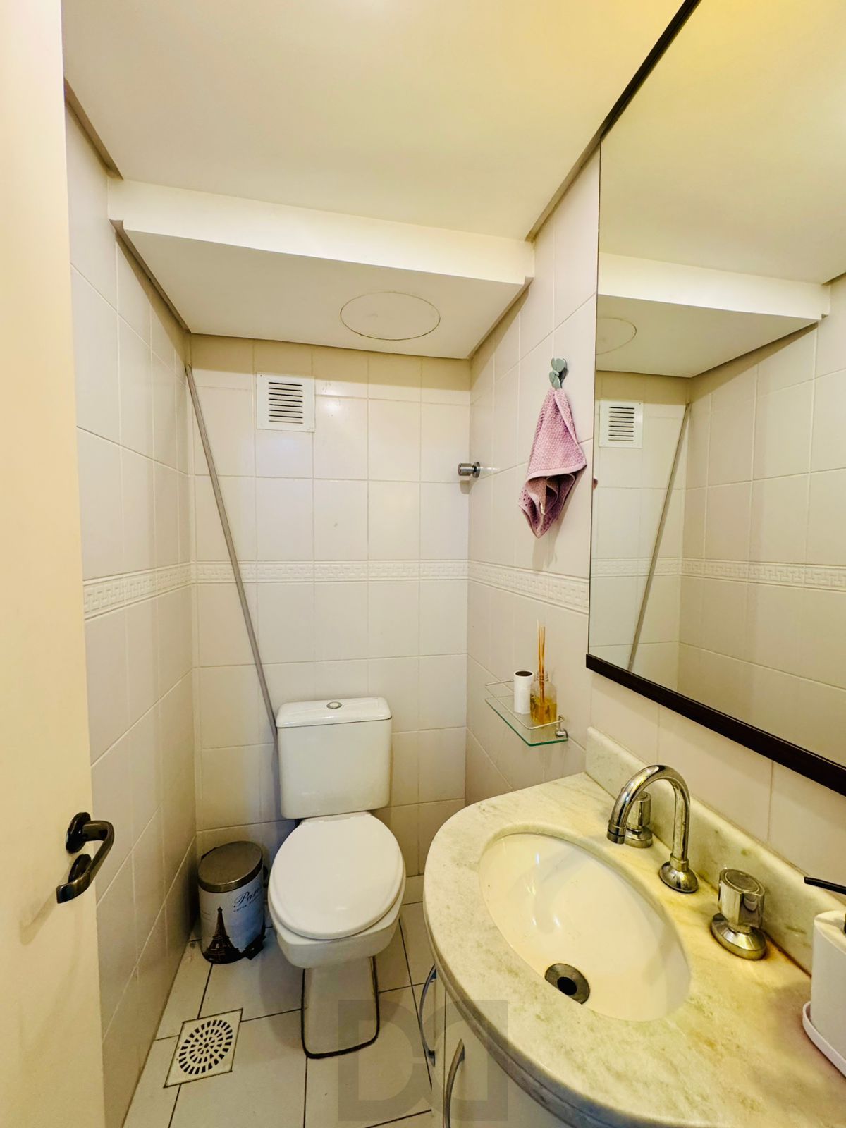 Duplex na Bela Vista, 2 dormitórios com espaço para home office, lareira e 2 vagas — foto 7