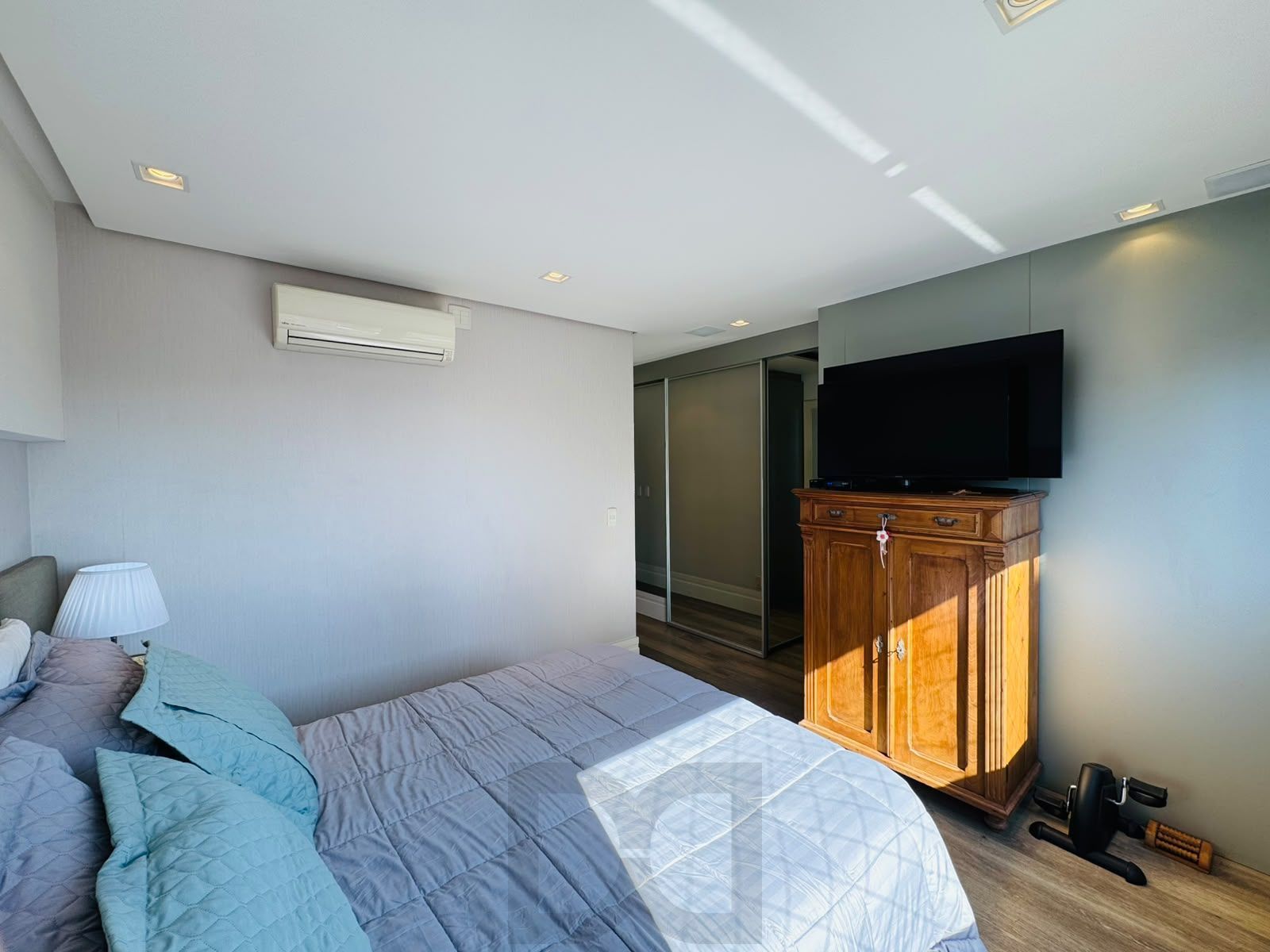 Apartamento de 3 suites e 3 vagas no Bairro Rio Branco em Porto Alegre — foto 19