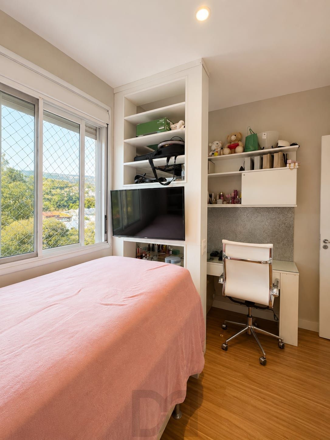 Apartamento Semimobiliado com 3 Dormitórios, Suíte e Churrasqueira na Marechal Mesquita — foto 10