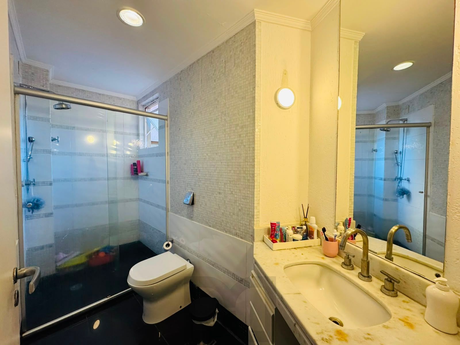 Bela Vista: Apartamento com 2 Dormitórios e 2 Vagas em Localização Privilegiada — foto 19