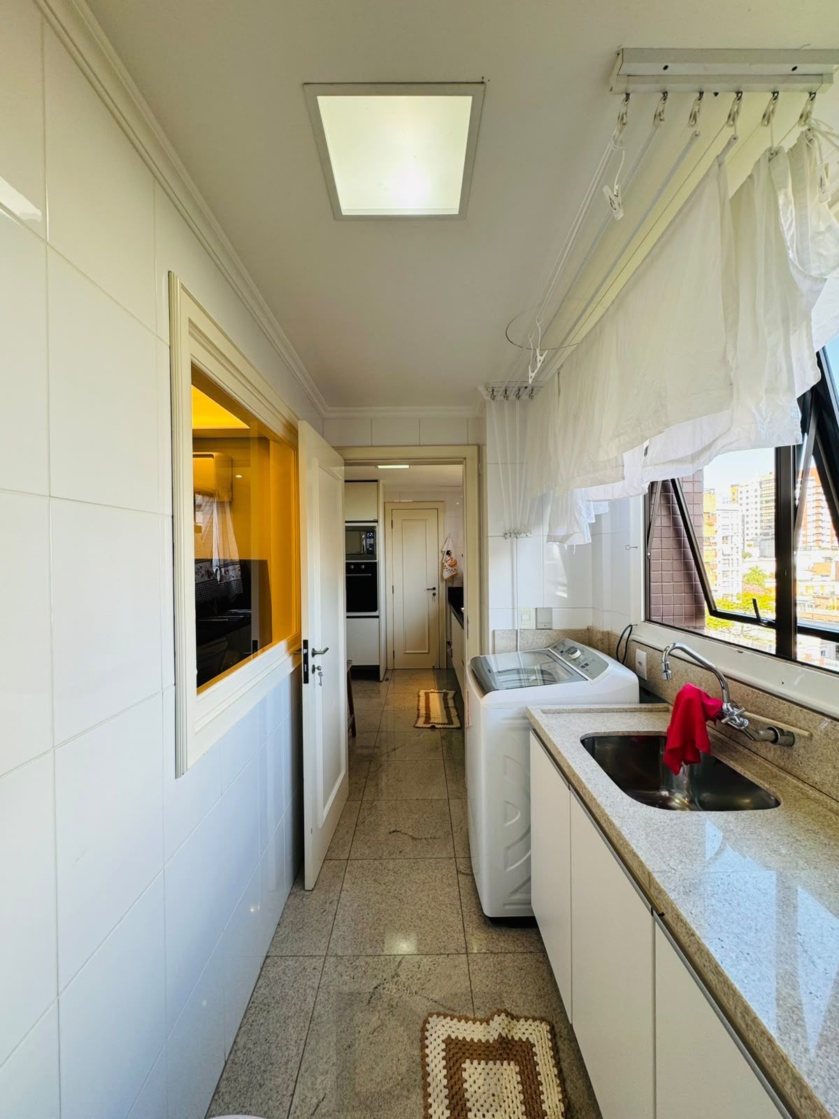 Apartamento de 3 suites e 3 vagas no Bairro Rio Branco em Porto Alegre — foto 35