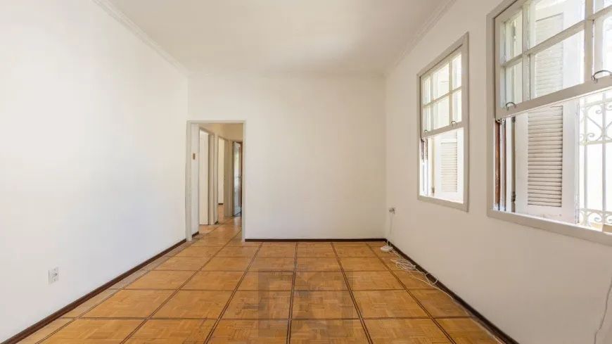 Casa Ampla com Pátio e Excelente Localização no Petrópolis — foto 15