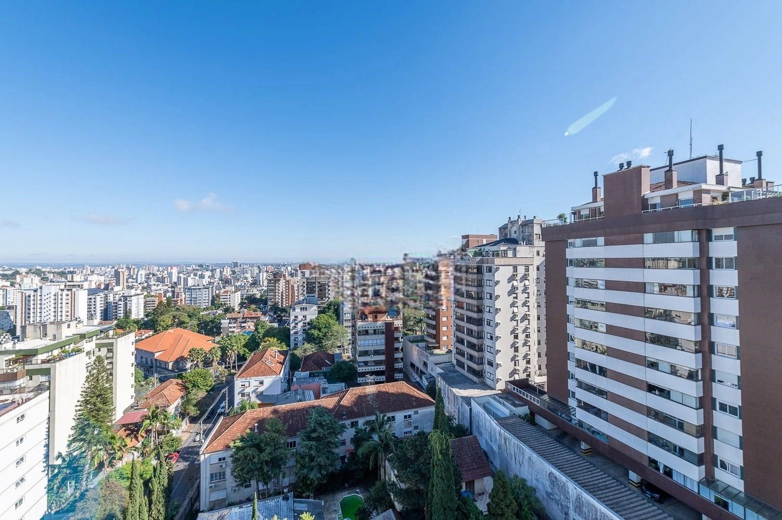 Apartamento de 2 Dormitórios com Suíte, 2 Vagas e Rooftop com Piscina no Petrópolis — foto 23